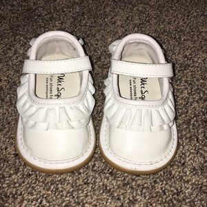 Wee Squeak White Mary Jane toddler shoes